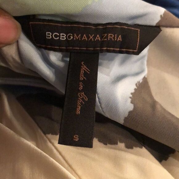 BCBG MAXAZRIA 3/4 sleeve midi dress size small - Picture 11 of 11